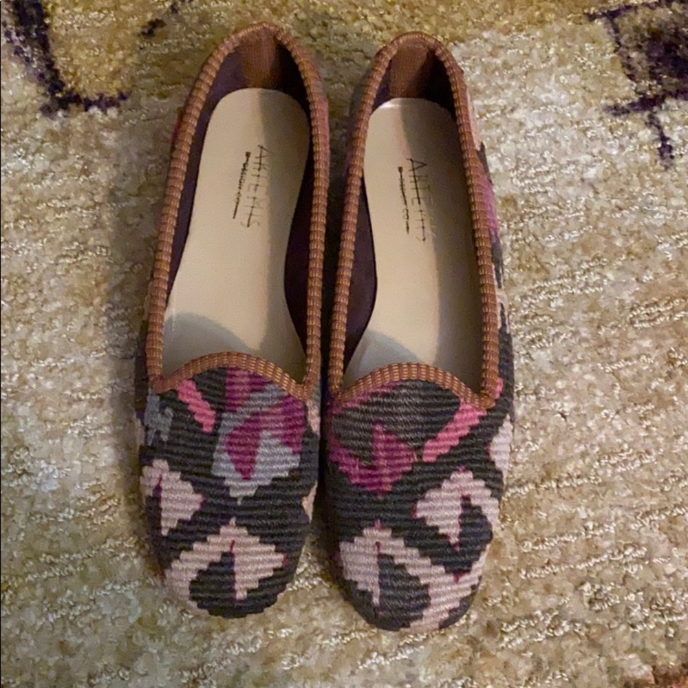 Artemis Design Co. Loafers